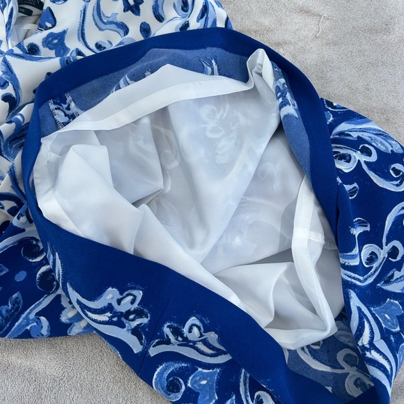 💙🤍”Lauren” Blue/White Midi Sleeveless Paisley Design Lined Dress Size 16💙🤍 - Picture 4 of 9